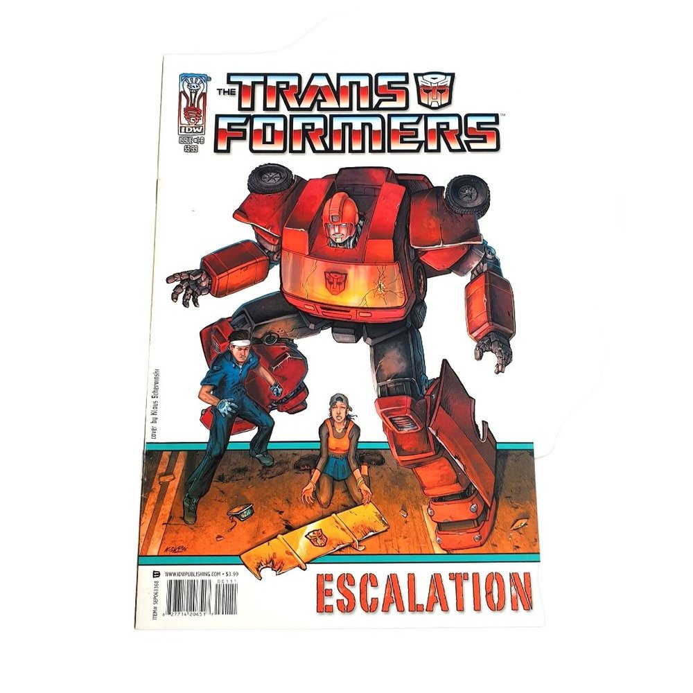 The TRANSFORMERS Escalation Comic Book Collector Bagged Boarded
